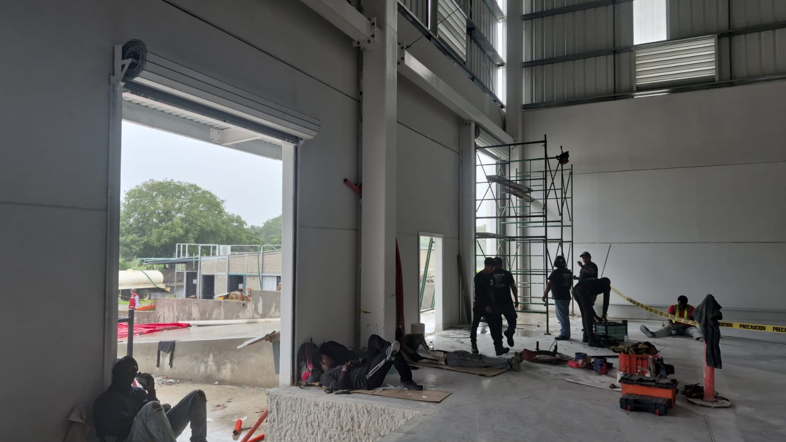 Trabajo de cortinas de acero Ancor 31