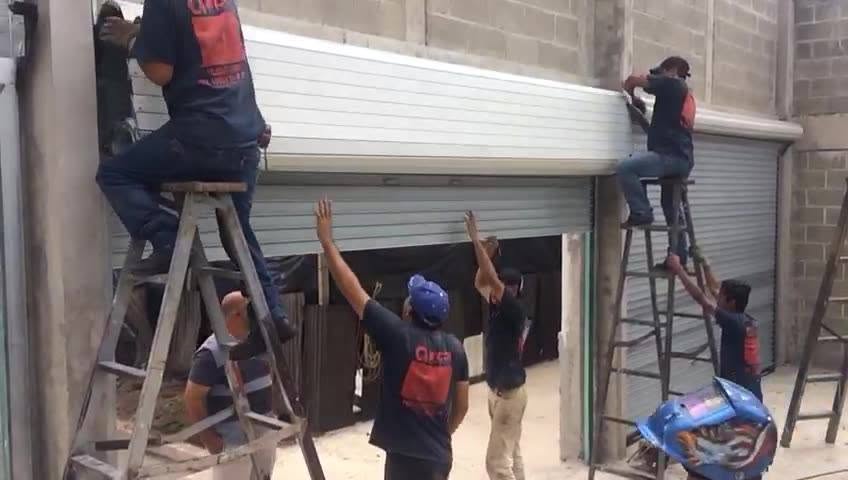 Trabajo de cortinas de acero Ancor 4